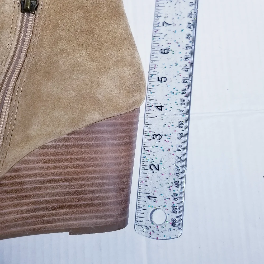 LUCKY BRAND TANISH BROWN WEDGED ANKLE ZIPPER BOOTS SIZE 10